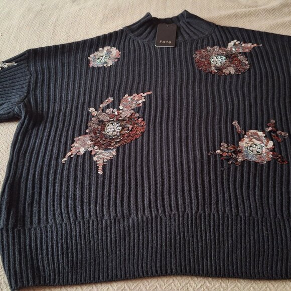 FATE Long Sleeved Black Mocked Neck w/Sequins - Picture 4 of 7
